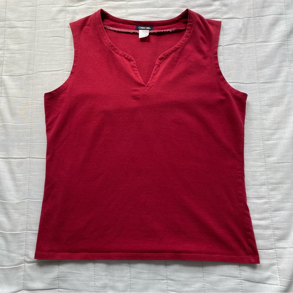 Cherokee Sleeveless V-Notch Tank Top - Red